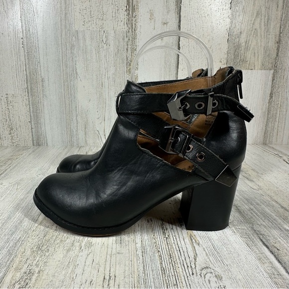 Zigi Soho “Rosemary” Black Leather Ankle Booties Double Buckle Block Heel  #187 - Picture 1 of 10